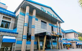 Treebo The Blue Roof With Swimming Pool